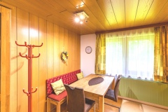 1_gaestehaus-apschner-web-36Cwieneralpen-kremsl